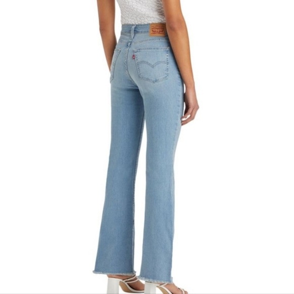 Women's Light Blue Levi’s 726 Flare Jeans with frayed hem - Picture 2 of 6
